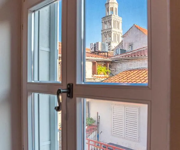 Within Ancient Walls * Split